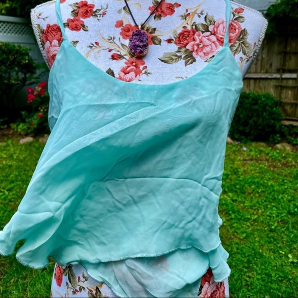 Charlotte Russe crop top blouse